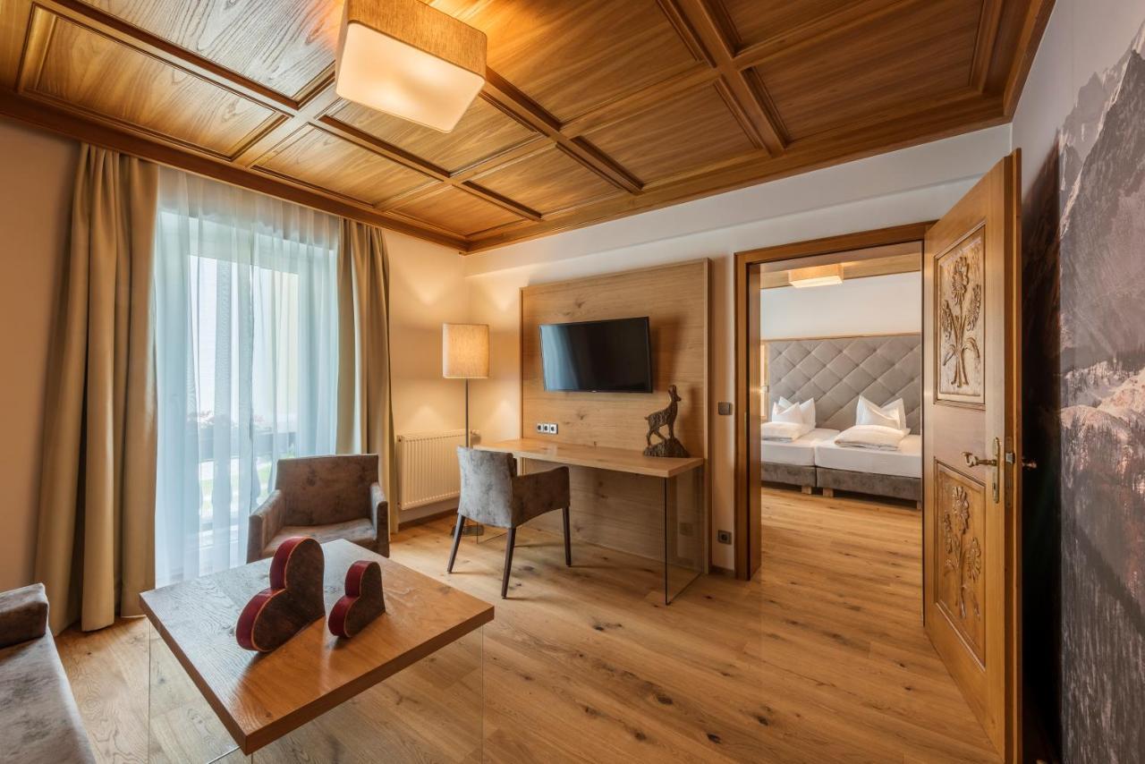 Hotel Unterwirt ريت ام وينكل المظهر الخارجي الصورة